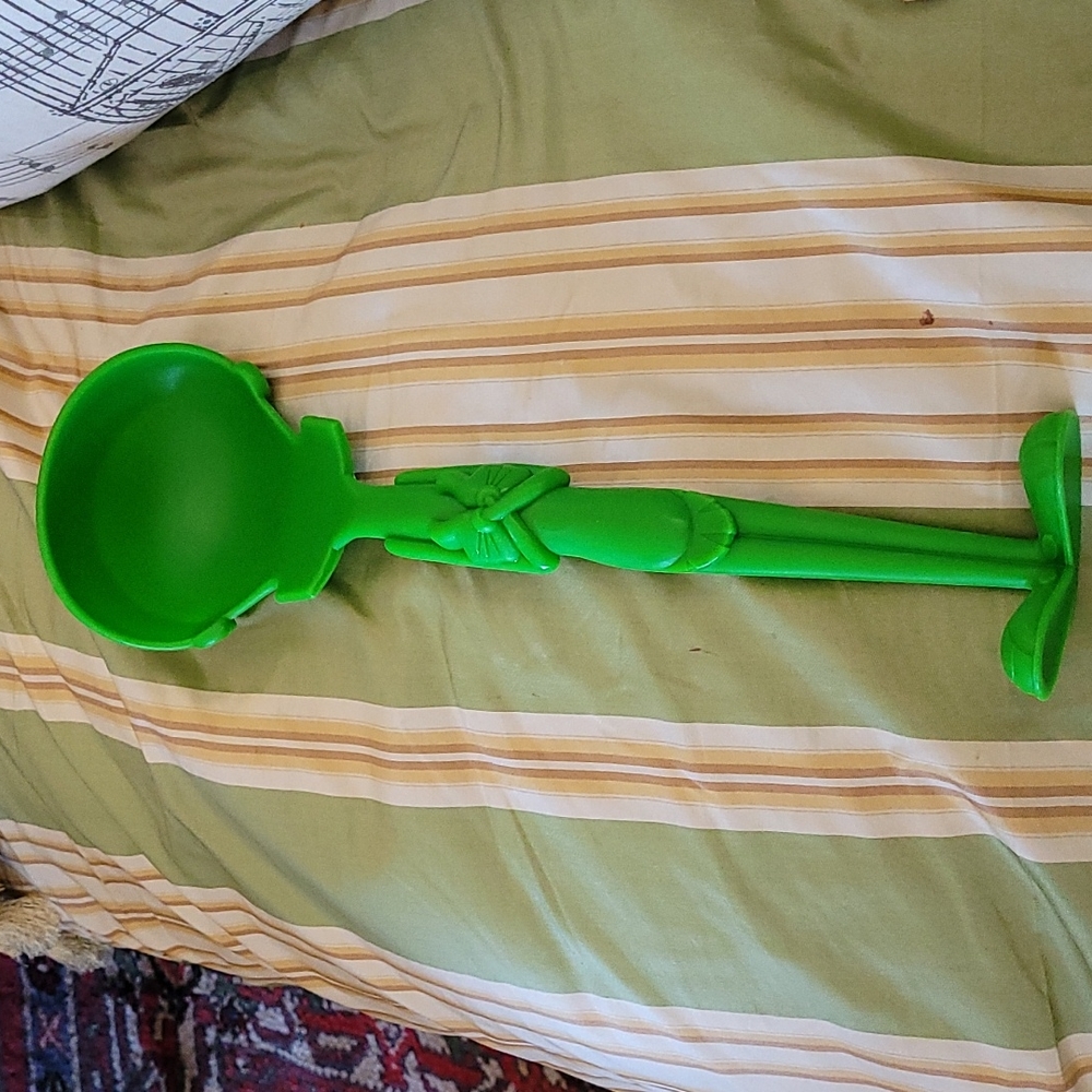 Marvin the Martian ladle  Toon tensils